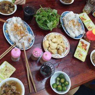 Bà Xuyến – Bánh Cuốn Nóng