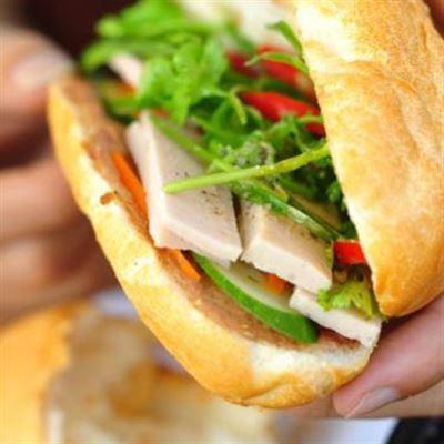Hồng Ngọc – Bánh Mì Sài Gòn