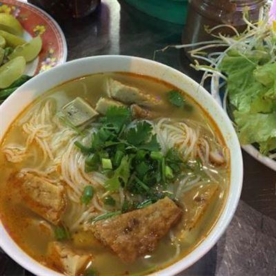 Yến – Phở Bò & Bún Cá