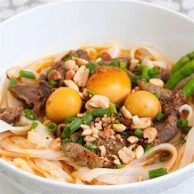 Mì Xứ Quảng – Lê Trực
