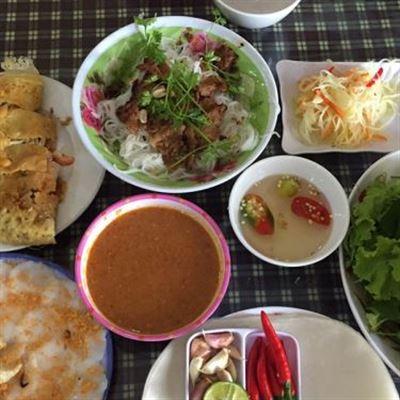 Bánh Khoái Tứ Quý