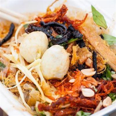 Ăn Vặt Quán – Bánh Tráng Trộn