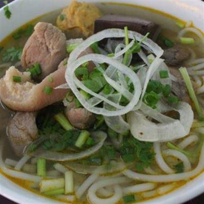 O Gái – Bún Bò Huế & Bún Chay
