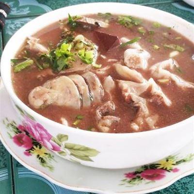 Bún Bò & Cháo Lòng