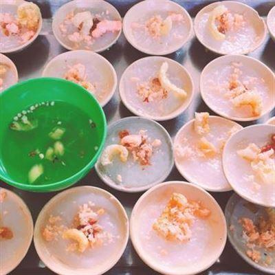 Bánh Khoái Bà Tư – Đặc Sản Huế