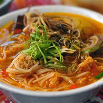 Bún Riêu & Xôi Hộp – Nhật Lệ