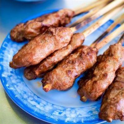 Sinh Viên – Bún & Nem Lụi