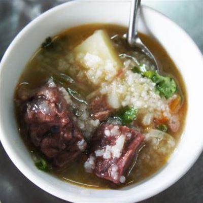 Quán Cơm – Cháo Bò Thằng Bé