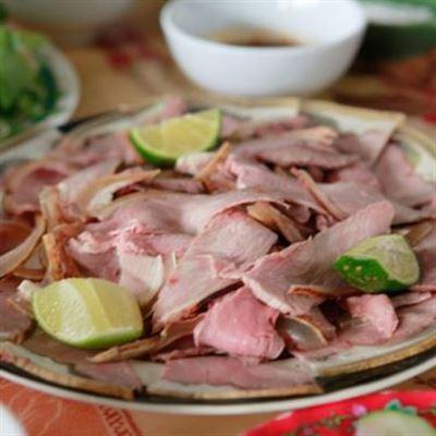 Chín Tiên – Bê Thui Cầu Mống