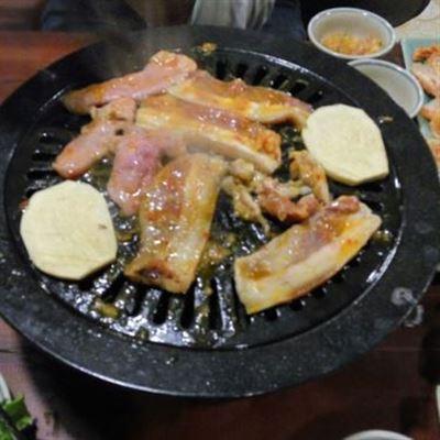 Lên Quán – Lẩu & Nướng