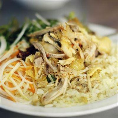Cơm Gà Dung – Lý Thường Kiệt