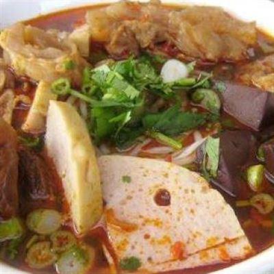 Bún Bò Huế – Nguyễn Sinh Cung