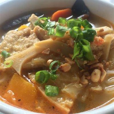 Bún Chay – Mì Ốp La