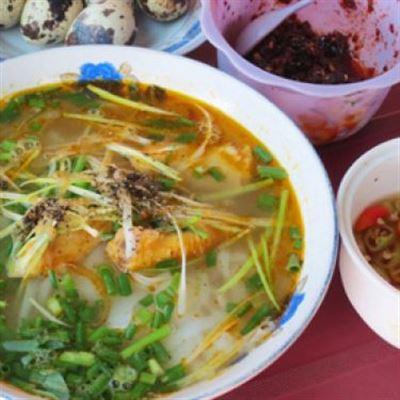 Đào – Bánh Canh Cá Lóc