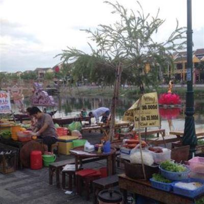 Khu Ẩm Thực Công Nữ Ngọc Hoa
