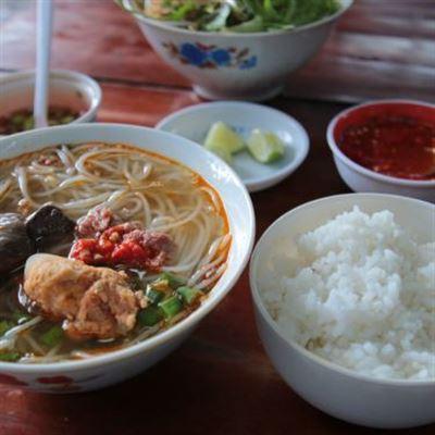 Dì Vân – Bún Bò Cơm Nguội