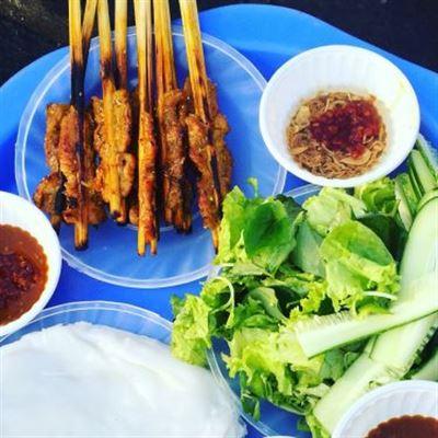 Bánh Ướt Cuốn Thịt Nướng – Bờ Sông Hoài