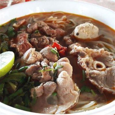 Bún Bò Bà Dông – Chợ Tây Ba