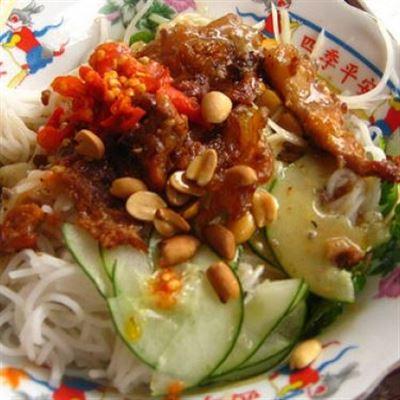 Quán Vinh