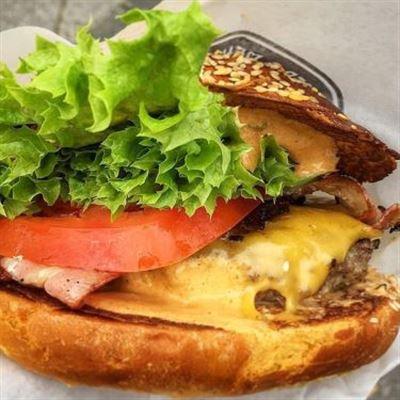 Lều Hamburger – Burger Shack In Hue