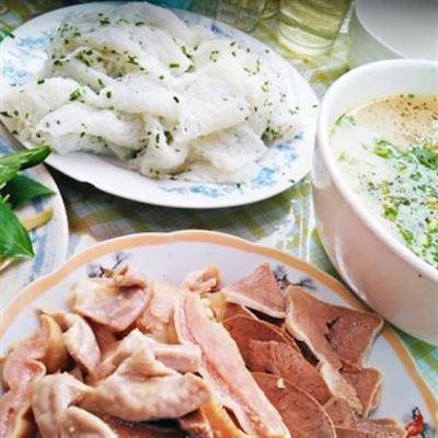 Cô Soạn – Cháo Lòng & Bánh Hỏi