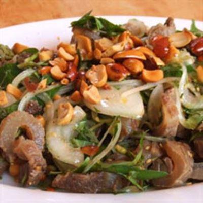 Bò Gân Thu Thủy