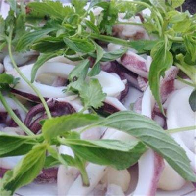 Quán T & T – Hải Sản Tươi Sống