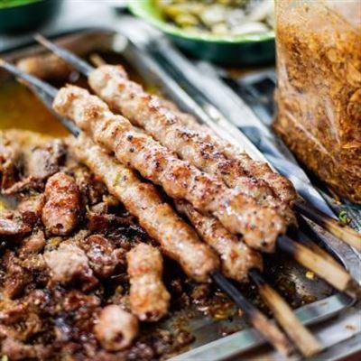 Cô Hạnh – Bánh Cuốn Thịt Nướng