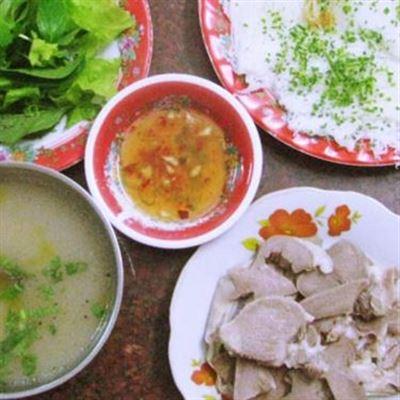 Cô Bông – Cháo Lòng & Bánh Hỏi
