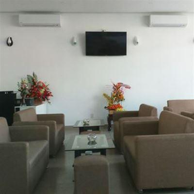 Nhã Uyên Cafe