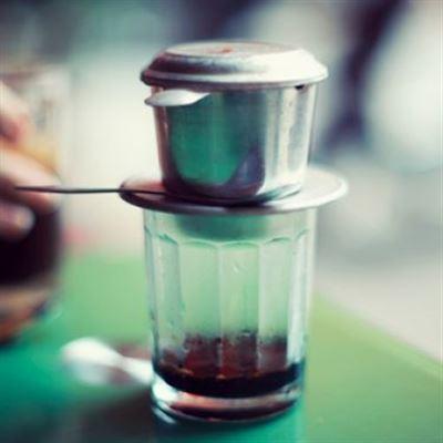 Chị Hậu – Cafe & Nhậu Bình Dân