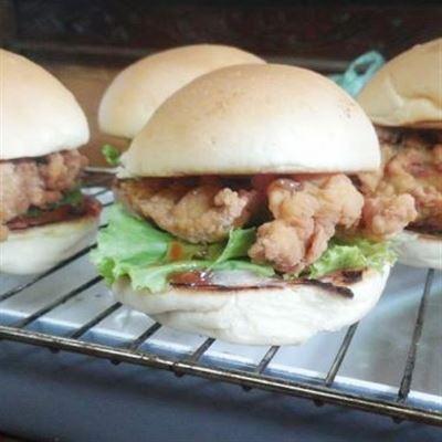 Ăn Vặt Quảng Trị