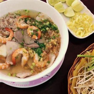 Ngọc Trinh – Hủ Tiếu Nam Vang