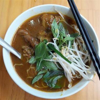 Minh Ký – Cơm, Hủ Tiếu & Bò Kho