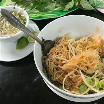 Tuyết Mai – Hủ Tíu & Bánh Canh