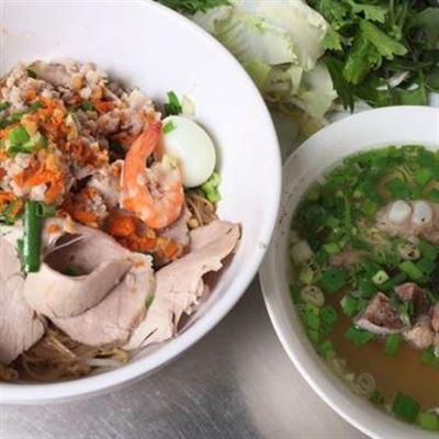 Hủ Tiếu Bánh Cam