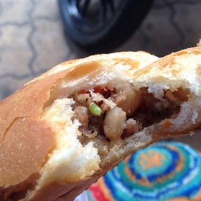 Bánh Mì Xíu Mại – Siêu Thị Quang Đại
