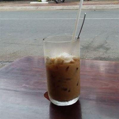Hai Răng Cafe