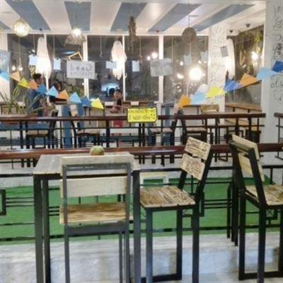 Biwee’s Gelato – Bakery, Tea & Coffee