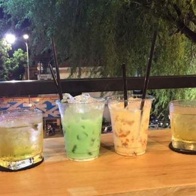Grass Land Coffee – Beverages & Cakes