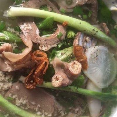 Hủ Tiếu Thịt Bầm & Hải Sản