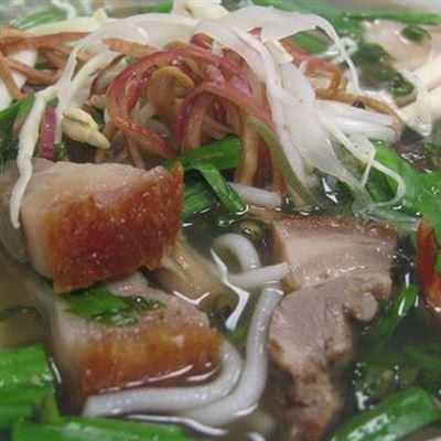 Bún Nước Lèo Hương Trà