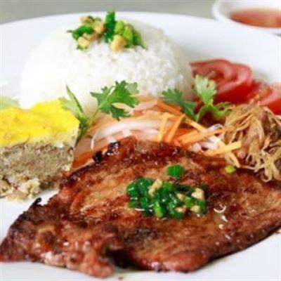 Thúy – Cơm Tấm Bình Dân