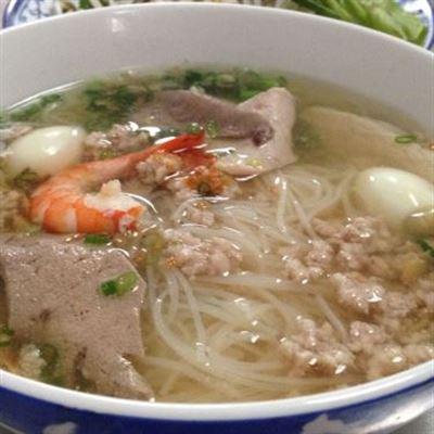 Quán 64 – Bánh Canh & Hủ Tiếu