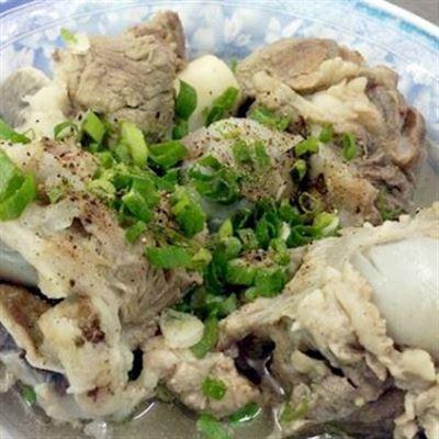 Hủ Tiếu Xí Quách A Linh – Lê Lợi