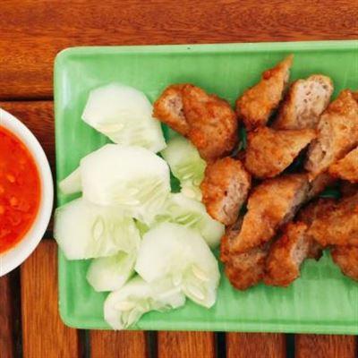 Khu Ẩm Thực Ao Bà Om