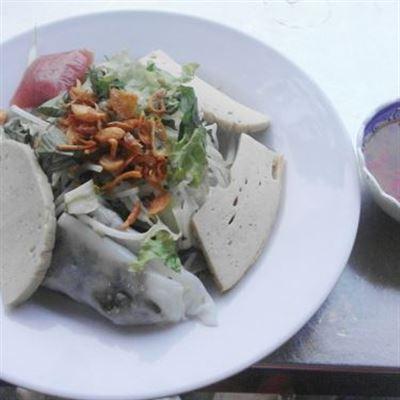 60 – Bánh Cuốn Nóng & Bún Bì