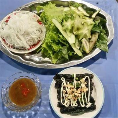 Phương – Bò Nướng Lá Lốt