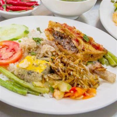 Cơm Tấm Sườn, Gà & Chả