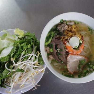 Cô Vân – Hủ Tiếu & Cháo Lòng